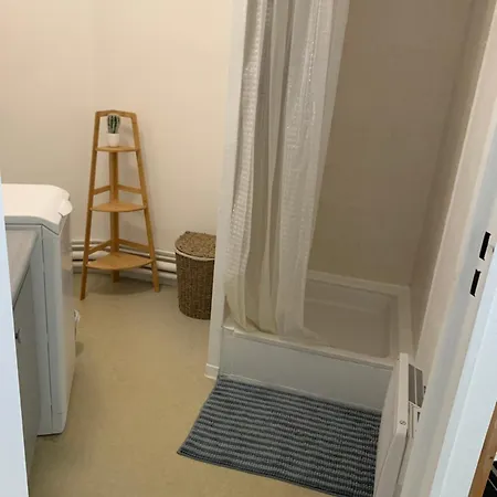 La Colline Aux Oiseaux * קאין