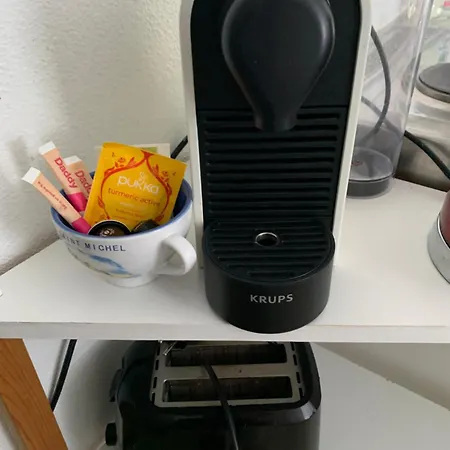 La Colline Aux Oiseaux *