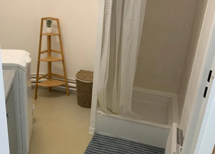 La Colline Aux Oiseaux * Caen